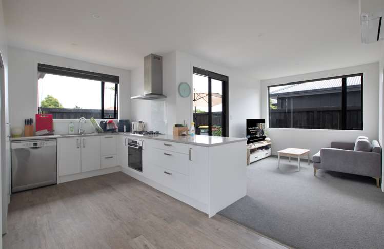 2/38 Hinton Avenue Forest Lake_5