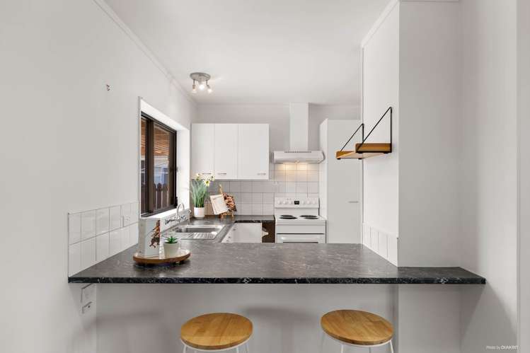 1/4 Pukeko Place Papatoetoe_9