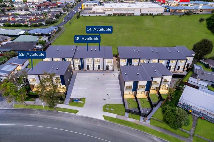 14, 15, 22/17 Barneys Farm Road Clendon Park_1