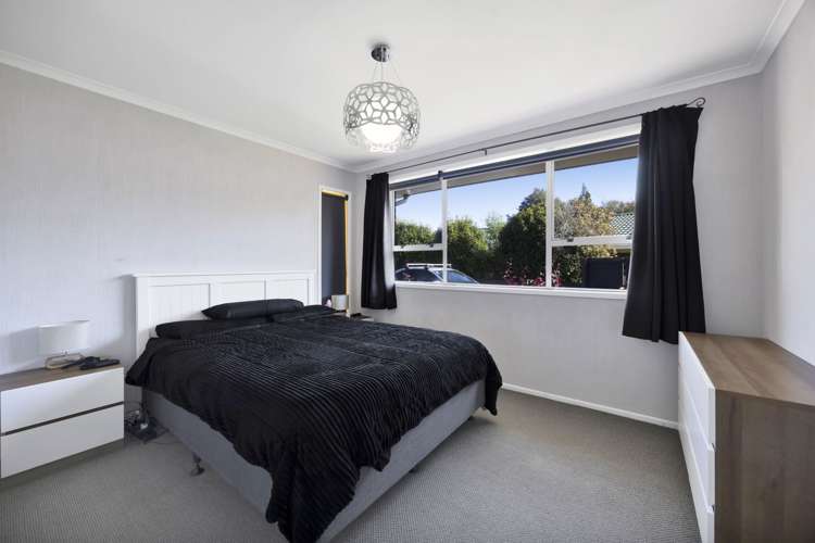 54 Cressida Avenue Stratford_14