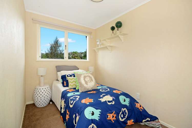 63 Lauderdale Road Birkdale_11