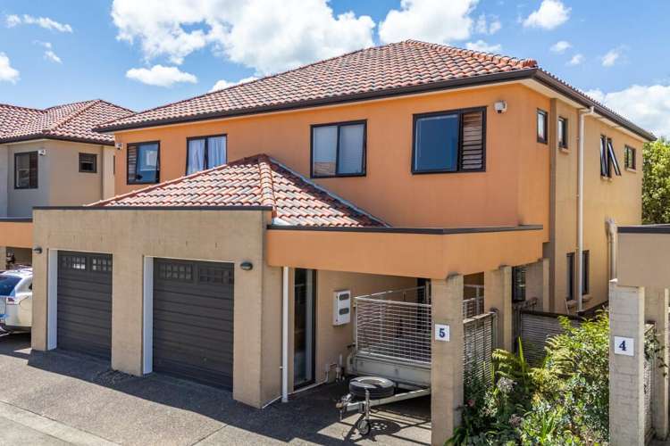 5/110 Huntington Drive East Tamaki_12