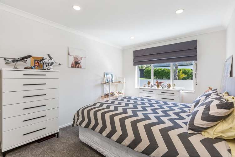 32 Sunny Crescent Huapai_17