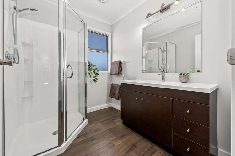 31 Western Rise Ohau_16