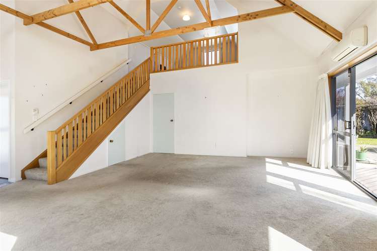 8 Regent Place Witherlea_13