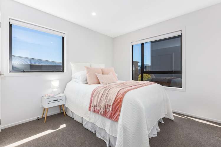 36 Astelia Way Woodridge_10