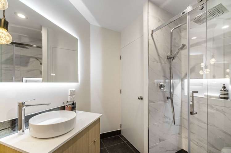 2e/15 Auburn Street Takapuna_13