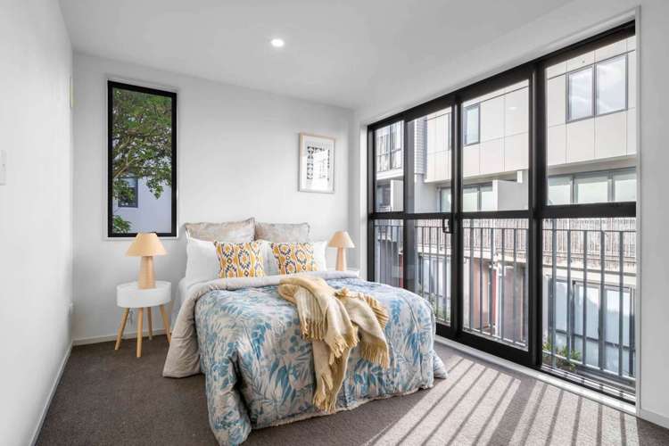 Great North Road Avondale_7