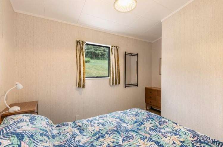 24 Hinekapi Terrace Kuratau_11