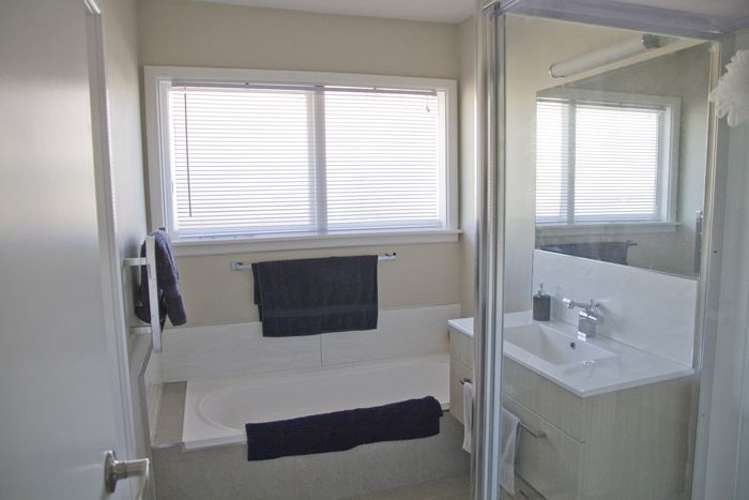 49 Oriana Crescent Hornby_11