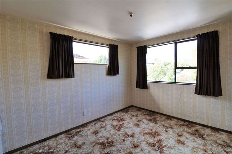 18a Maltby Avenue West End_15