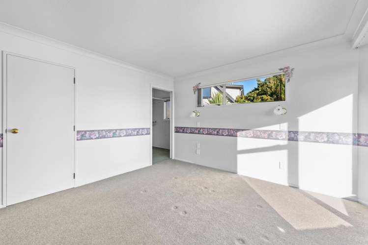 43 Aotea Crescent Gore_13
