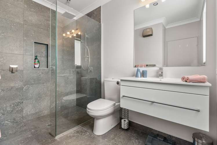 56 Glenholm Street Glenleith_22