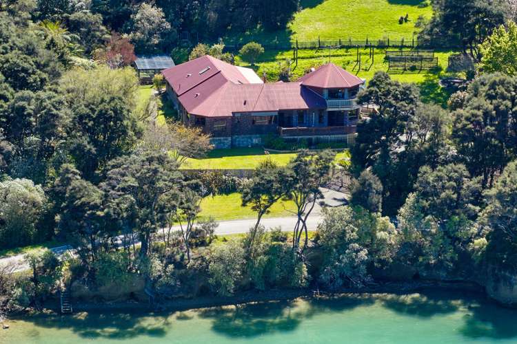 5078 Kenepuru Road Kenepuru Sound_22