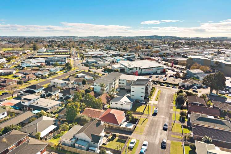 1/5 Duke Street Papakura_26