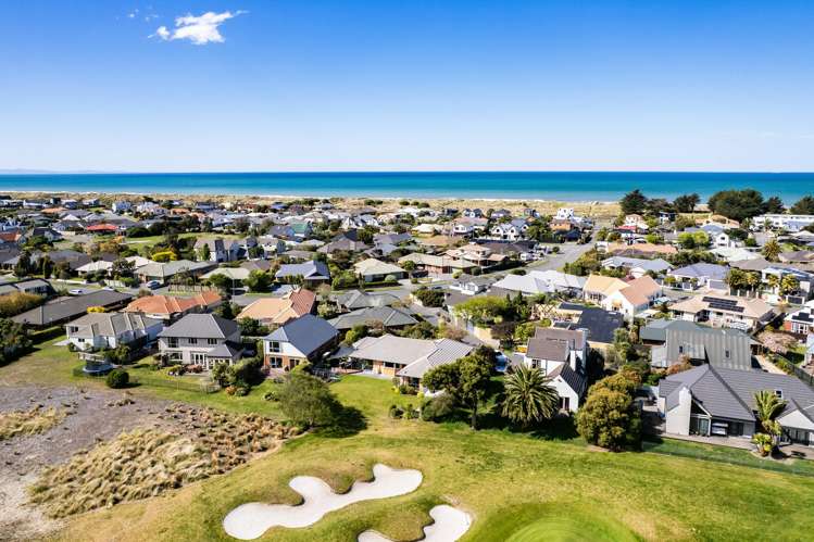 17 Orlando Crescent Waimairi Beach_24