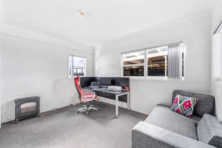 69 Wade River Road Stanmore Bay_25