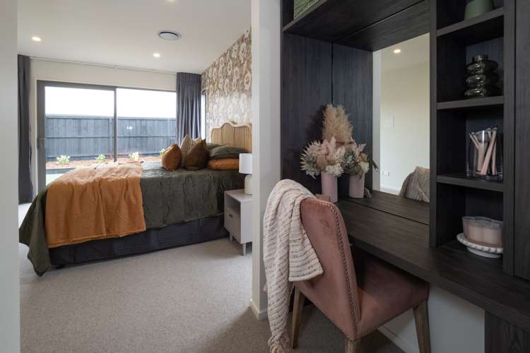6 Strowan Avenue Elgin_16