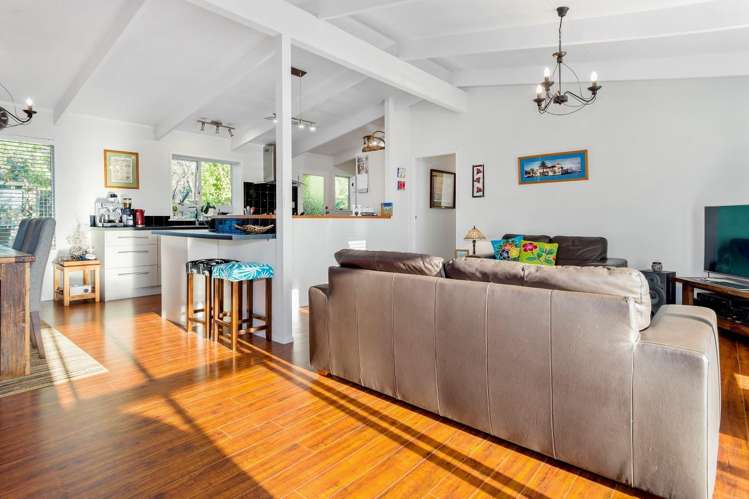 80 James Cook Drive Welcome Bay_7