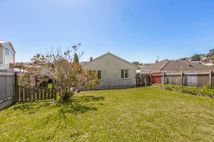 78 Waihemo Street Waitangirua_11