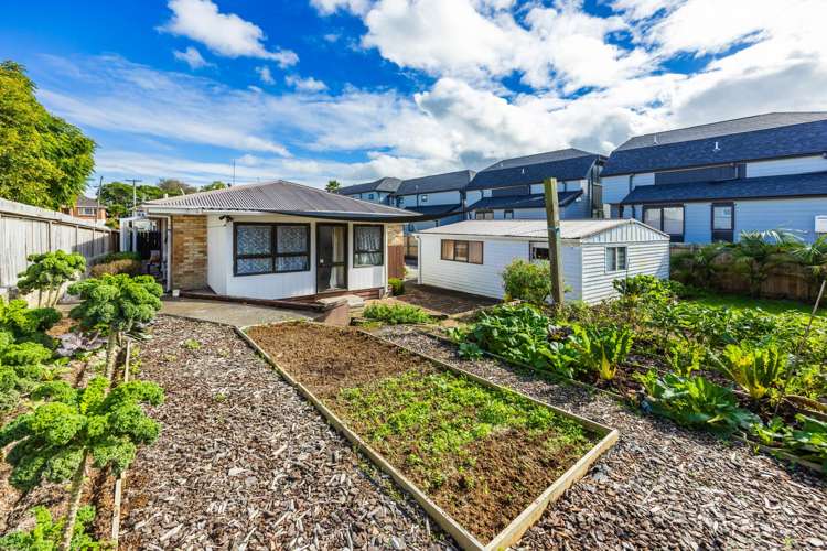 64a Kautami Avenue Papatoetoe_15