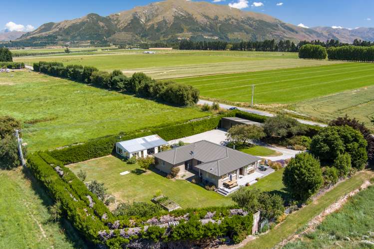 37 Domain Road Hawea Flat_32