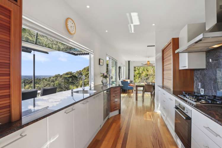 199 Carter Road Oratia_9