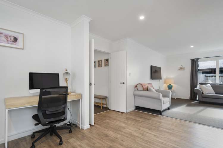 275 Lakes Boulevard Pyes Pa_5