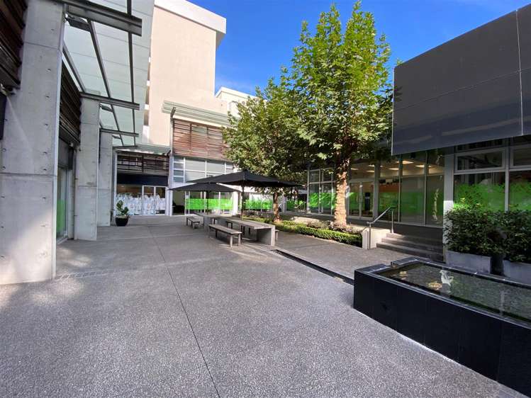 160 Broadway Newmarket_4