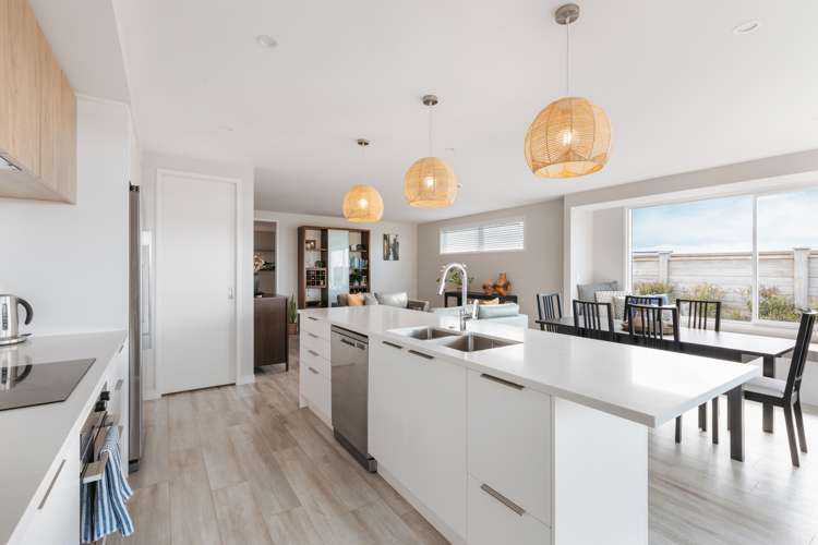 493 Gloucester Road Papamoa_12