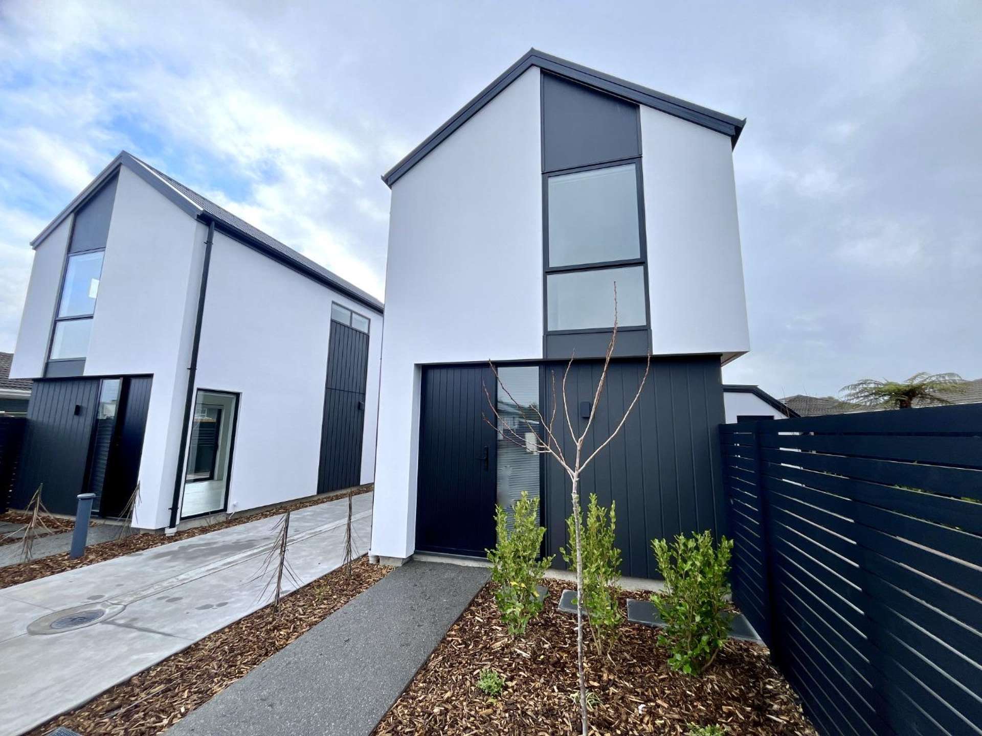 51 Laurence Street 1572_0