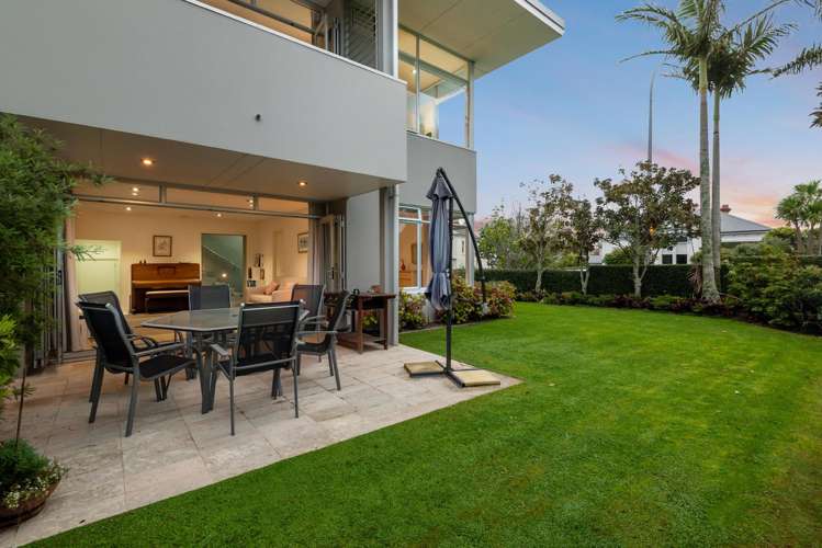 2a West End Road Herne Bay_18