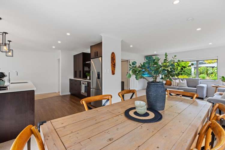 9 Adler Drive Ohauiti_12