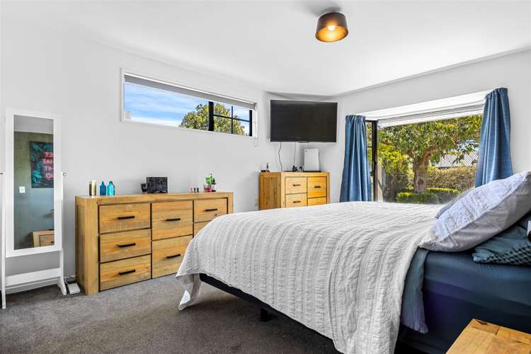 12 Dunbarton Street Redwood_7