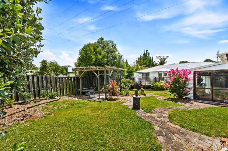 83 Glen Marine Parade Glendene_15