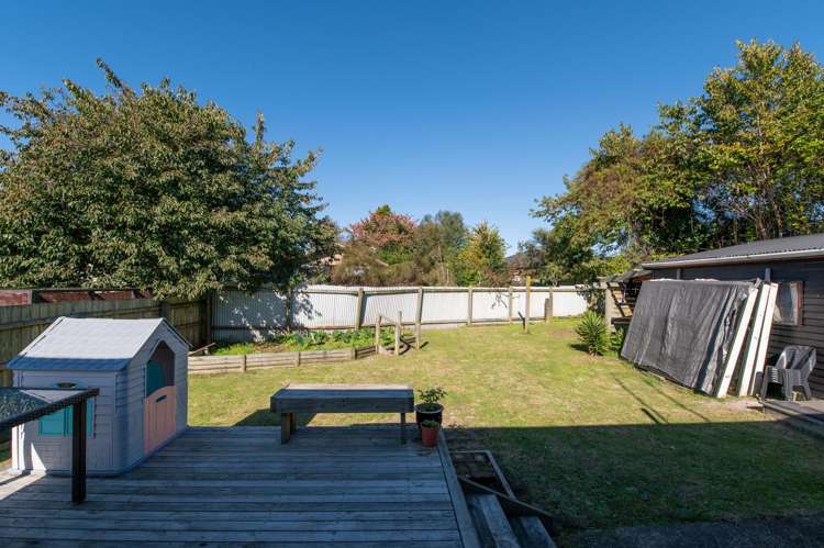 12 Cypress Place Owhata_11