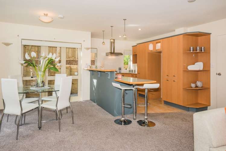 2/24 Fields Parade Oteha_4