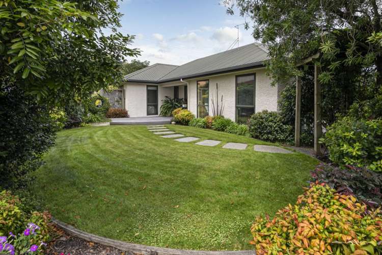 450 Suffolk Road Stoke_14