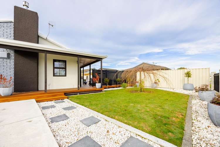 402 Park Road South Akina_35