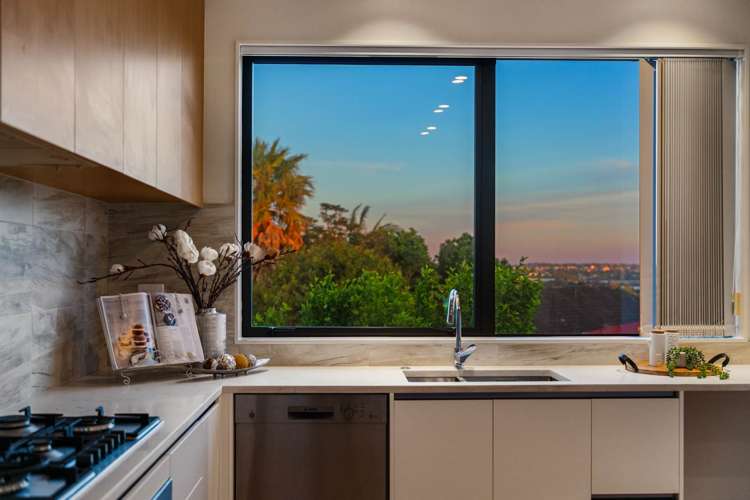 6D Tiroroa Avenue Te Atatu South_2