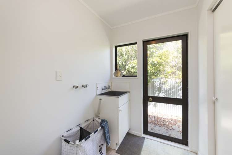 370a Botanical Road West End_11