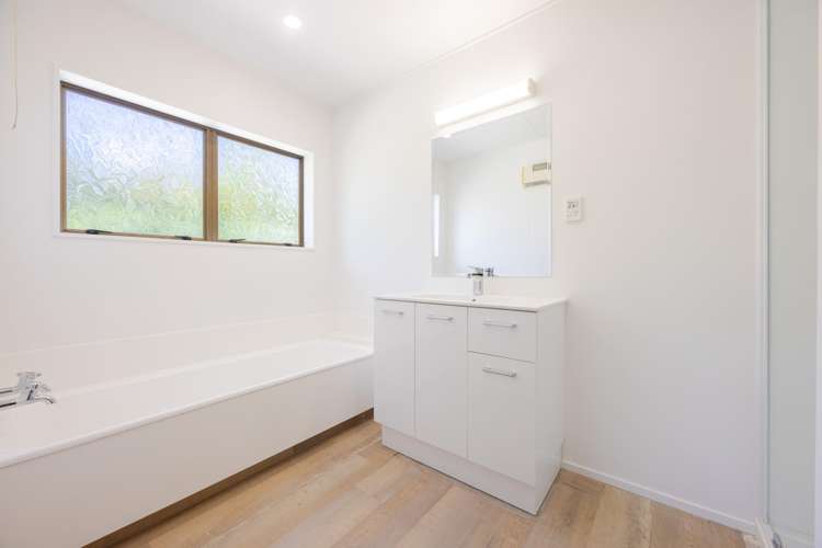 3/5 Hinemoa Terrace Waipukurau_6