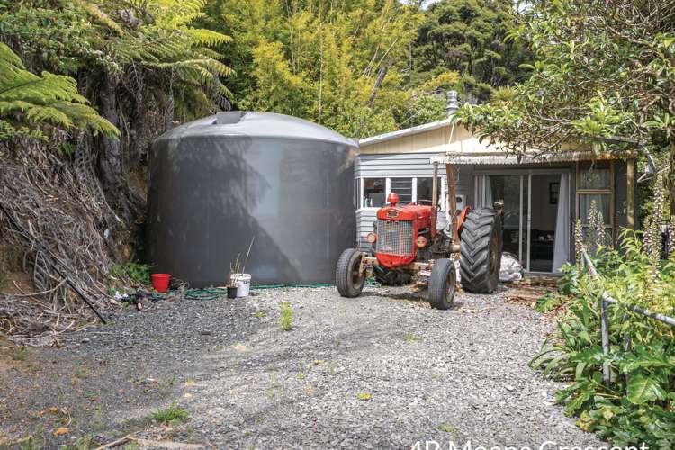 4B Moana Crescent Coromandel_17