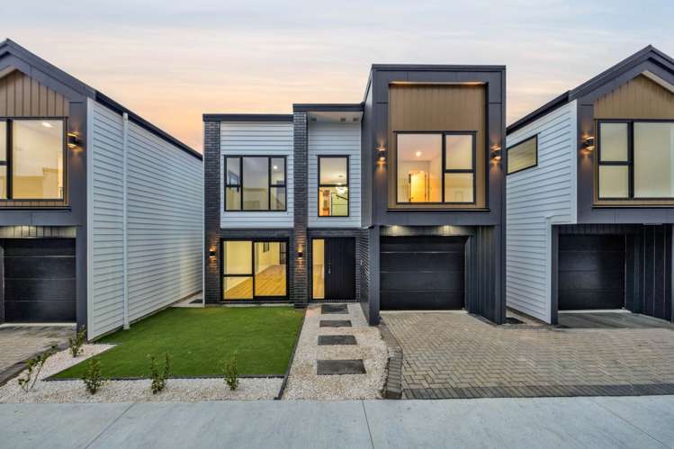 Lot 2/106 Edgewater Drive_0