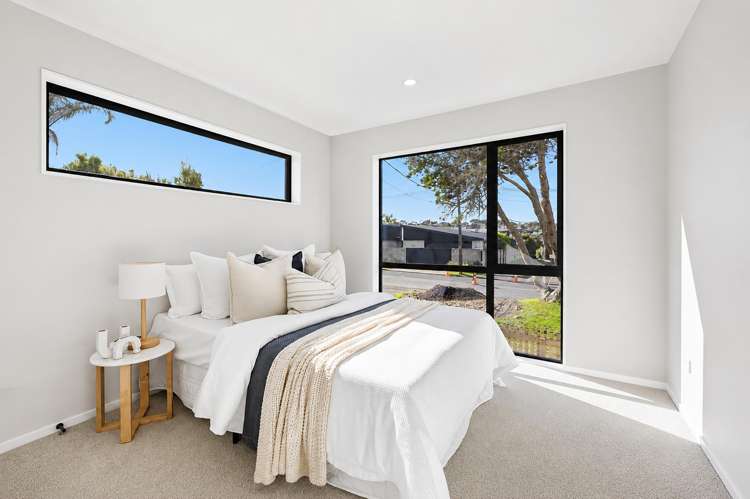 17A Rock Isle Road Torbay_13