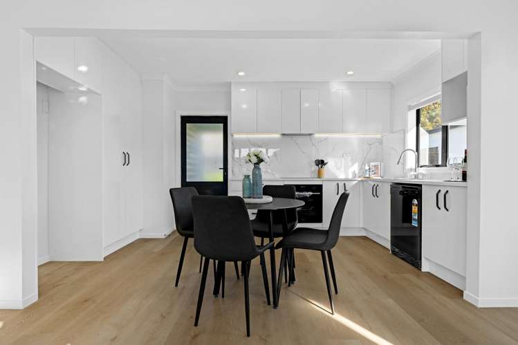 29 Railway Street West Papakura_7