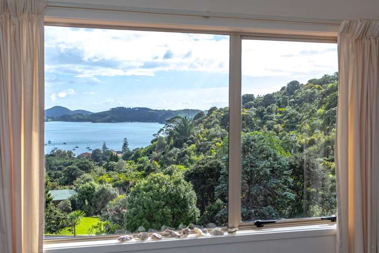 84 Kowhai Drive Te Kouma_14