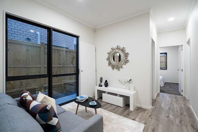 27 Tir Conaill Avenue Flat Bush_8