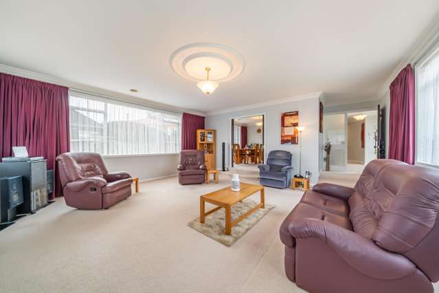 19 Comeskey Grove Elderslea_2