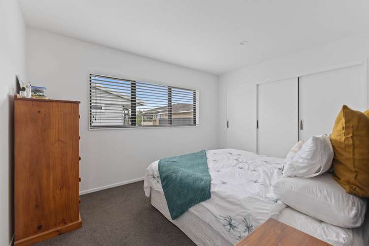 37 Boyd Avenue Mangere Bridge_16